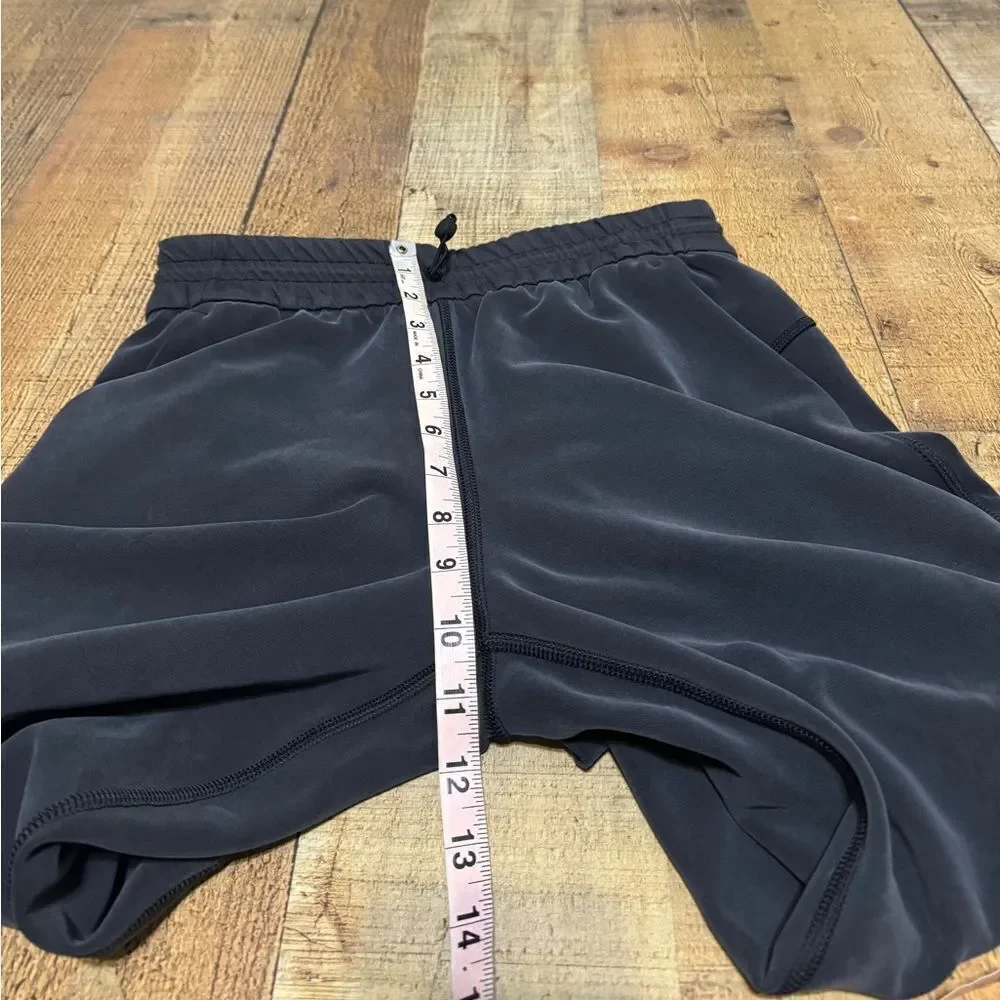 Lululemon Softstreme High-Rise Straight Leg Crop Black size 4
